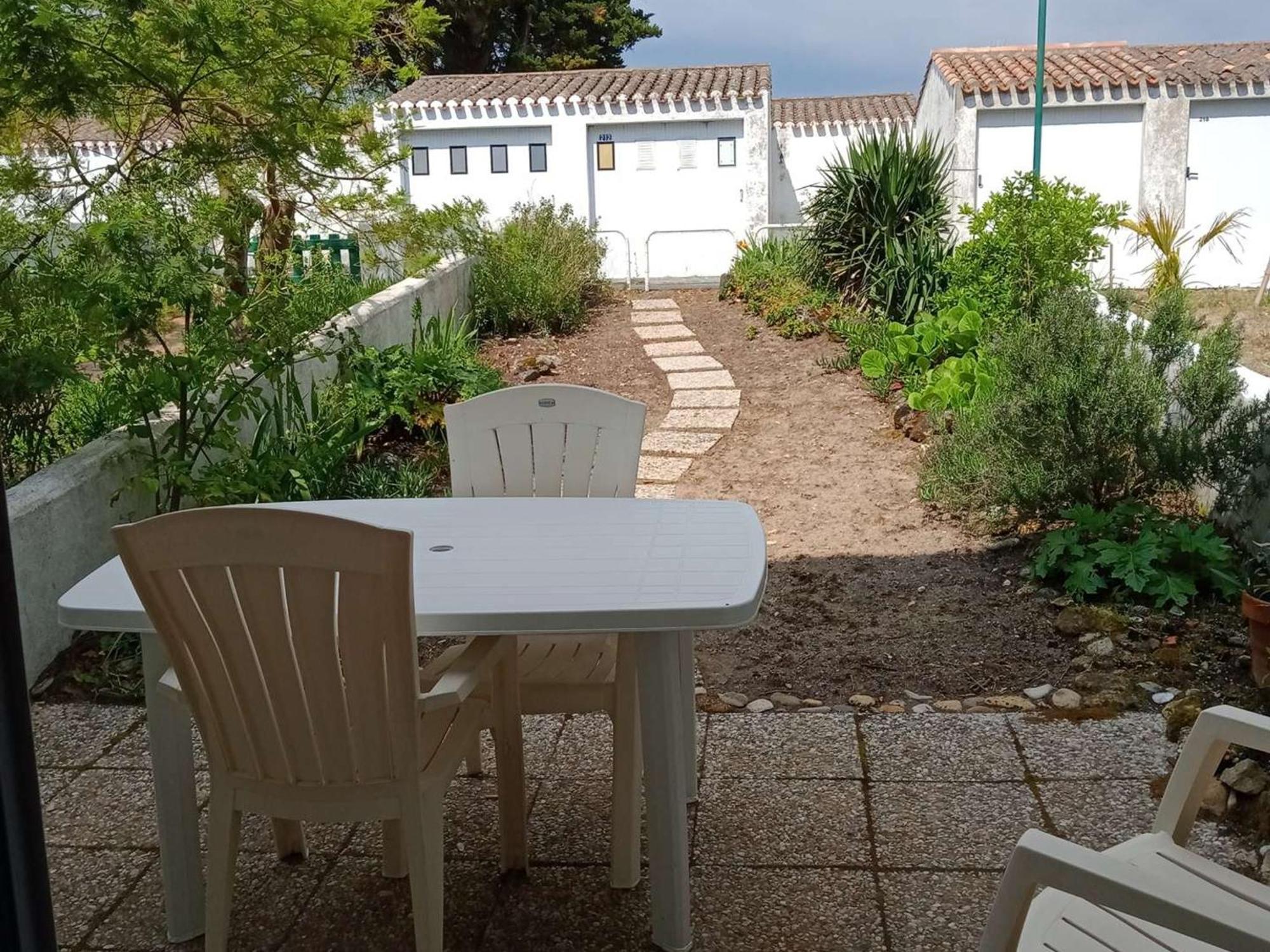 Studio Cosy Avec Jardinet A 300M De La Plage - 4 Couchages - Fr-1-224B-689 La Guérinière Dış mekan fotoğraf